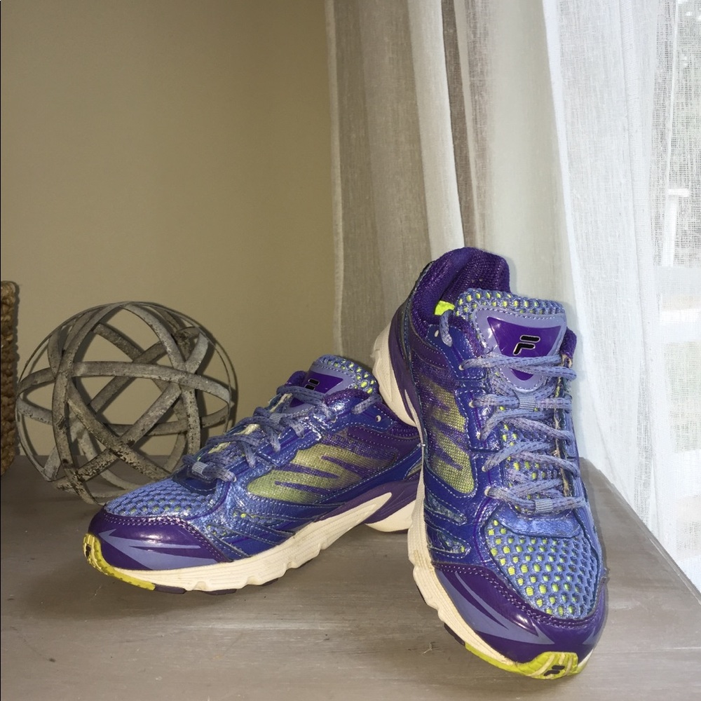 FILA Cool Max Running Sneakers